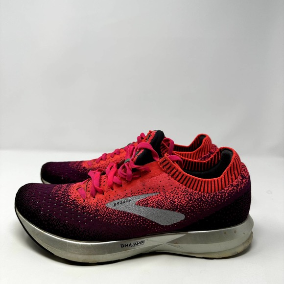 Brooks Shoes - Brooks Levitate 2 Pink/Purple